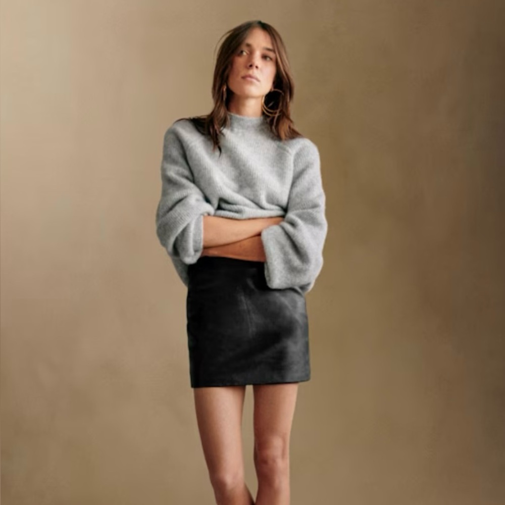 Sezane Harlow Lambskin Leather Mini Skirt size 38